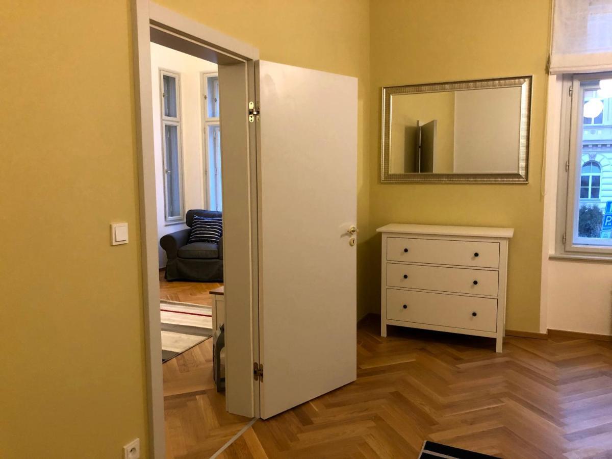 Opera Apartment